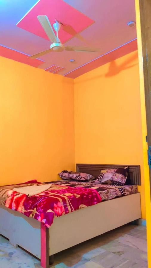 Hotel Orange Town Агра Екстериор снимка